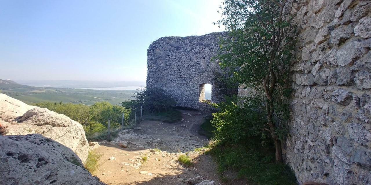 Ubytovani Marketa Перна Екстериор снимка